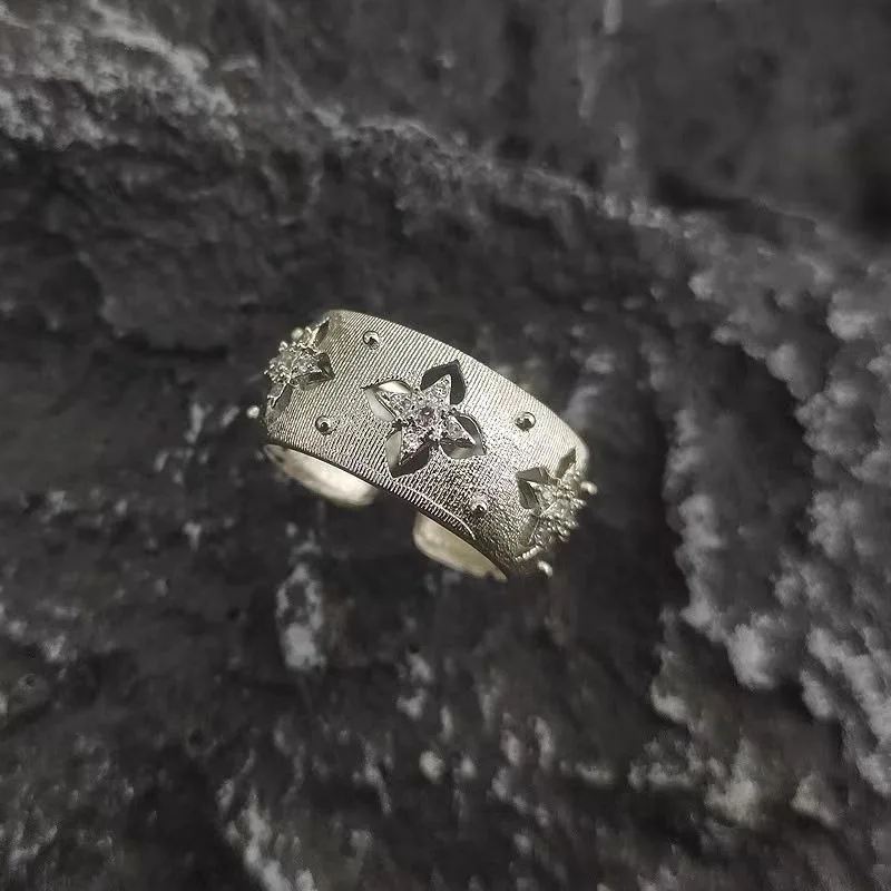 Ring Drawing Collection Classic silver